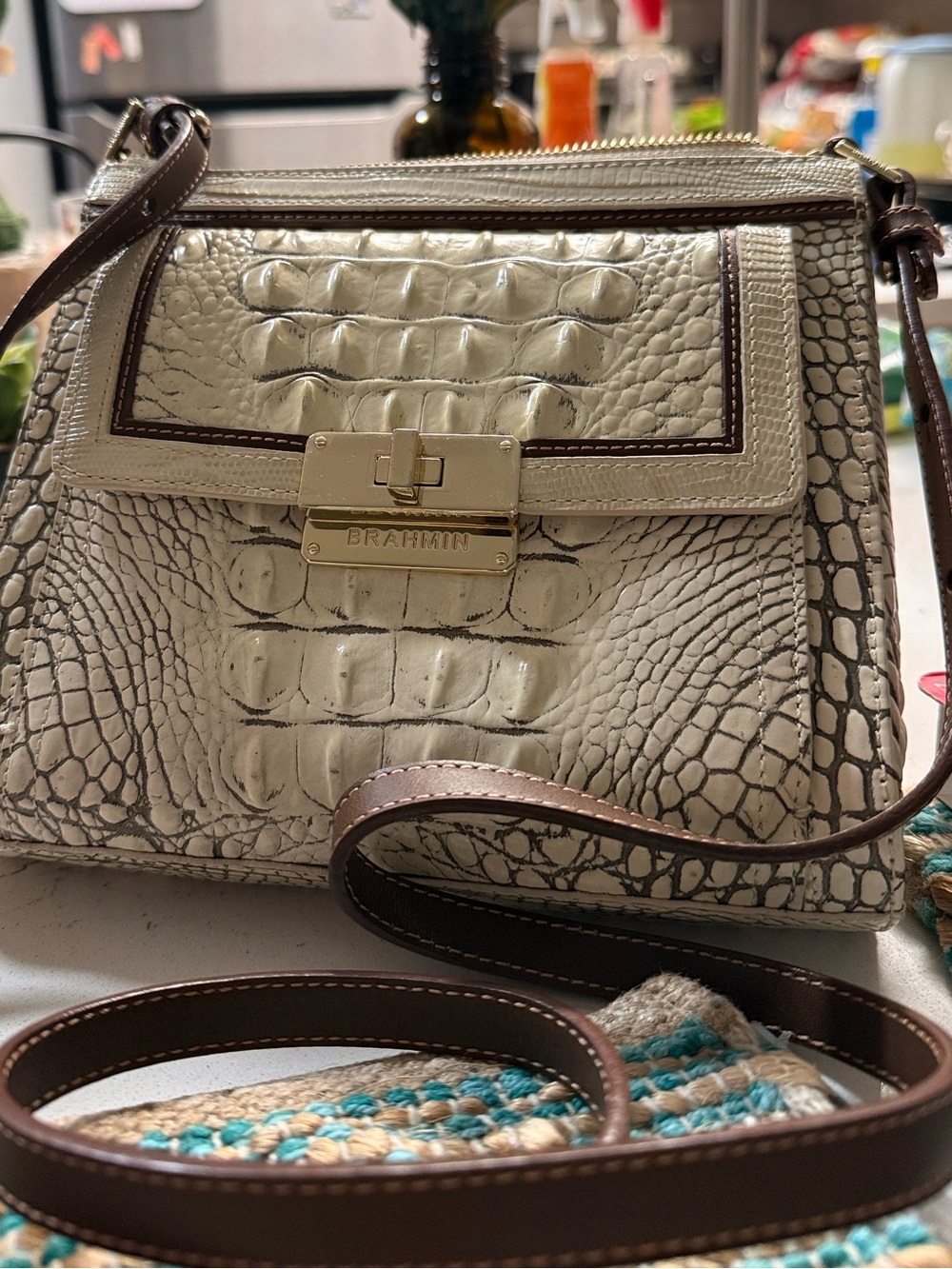 🍁🌻New🌻🍁Brahmin Cream Croc-Embossed Crossbody with Brown Trim